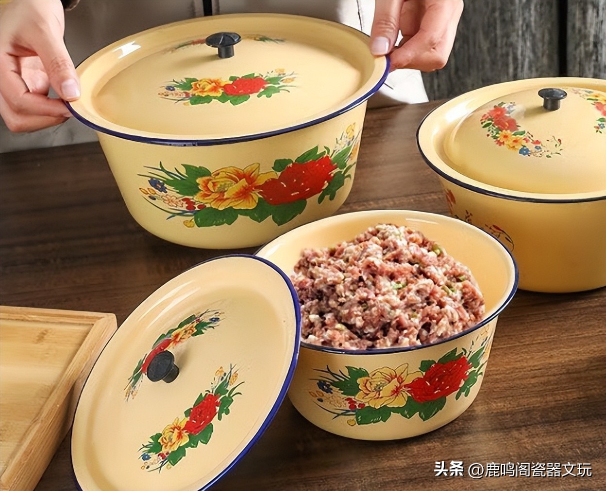 珐琅彩官窑瓷器的特征与鉴定,现代珐琅彩瓷器有收藏价值吗