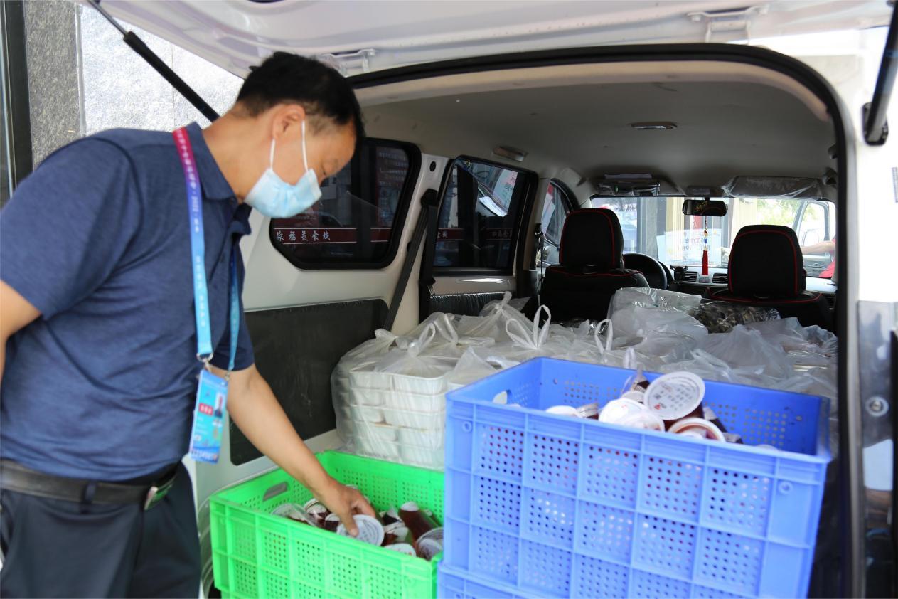 省十七运赛场上奔跑的教育人——“榆”你相约，教育相守