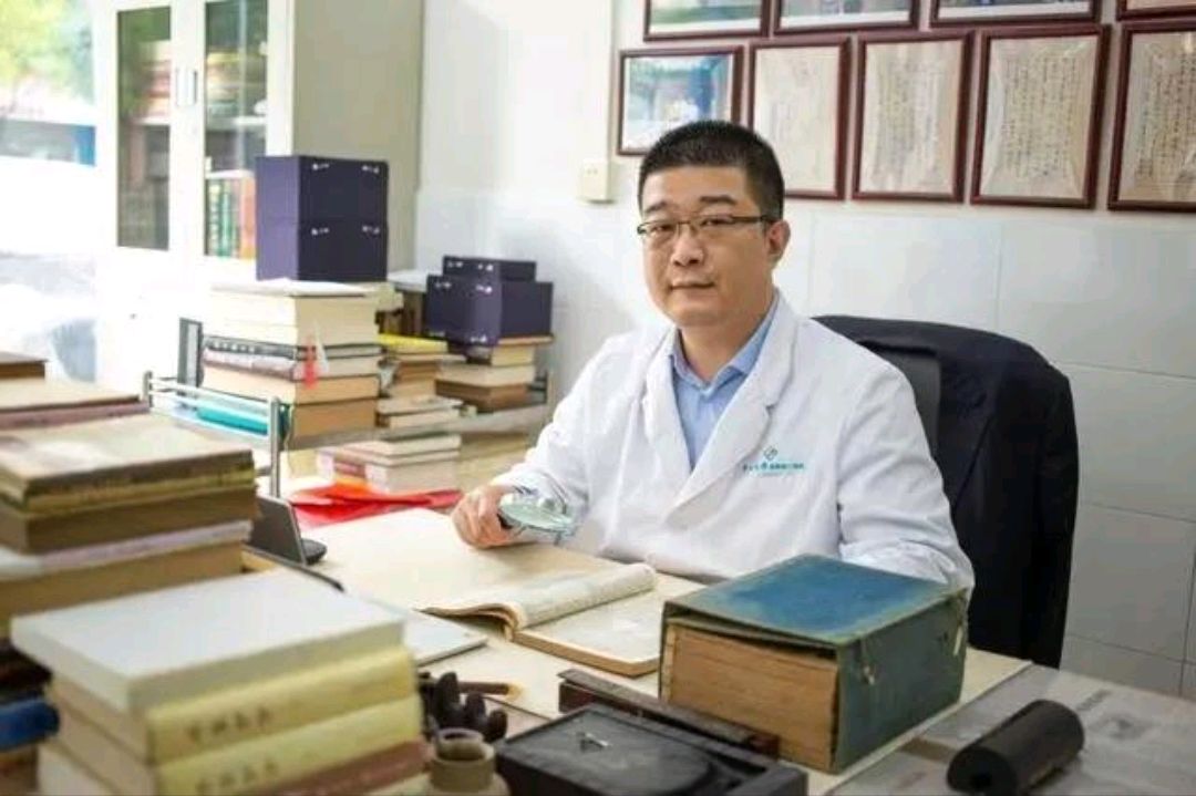 当代华佗救治数百癌症患者,治直肠癌症最出名老中医