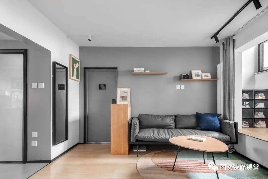 套内70多平小三房装修黑白灰,高级感老房翻新布局