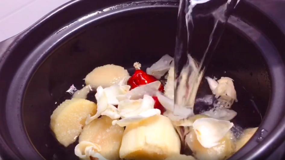 过年买水果，6种“吉祥果”不能忘，贵贱都买点，兔年大吉大利