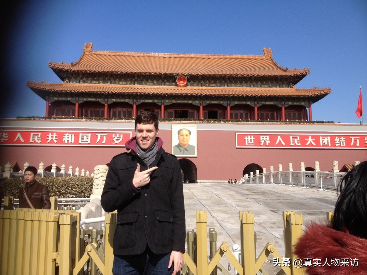 来华10年英国小伙带父母,英国小伙带着一家人来到中国