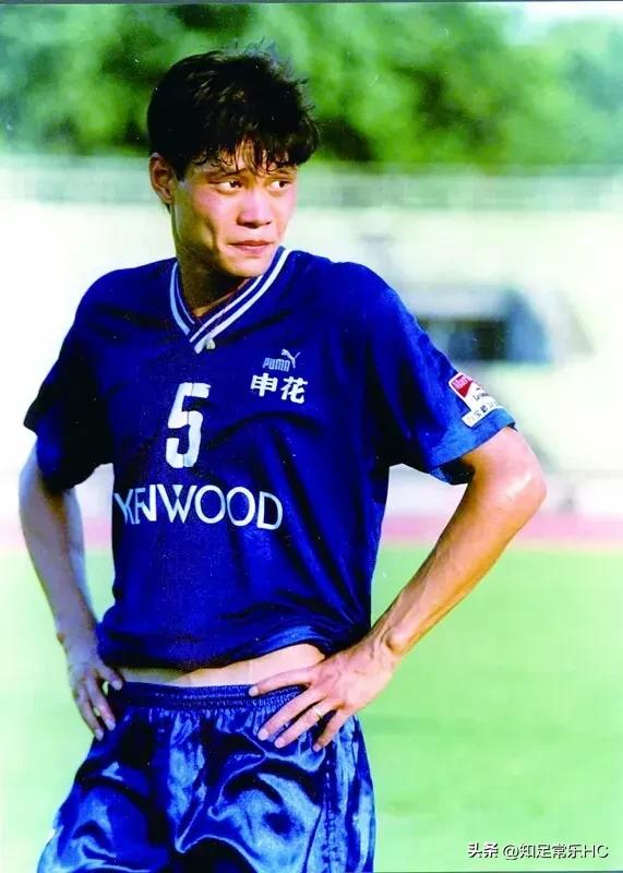 范志毅国家队踢什么位置,范志毅水晶宫打败欧文的利物浦