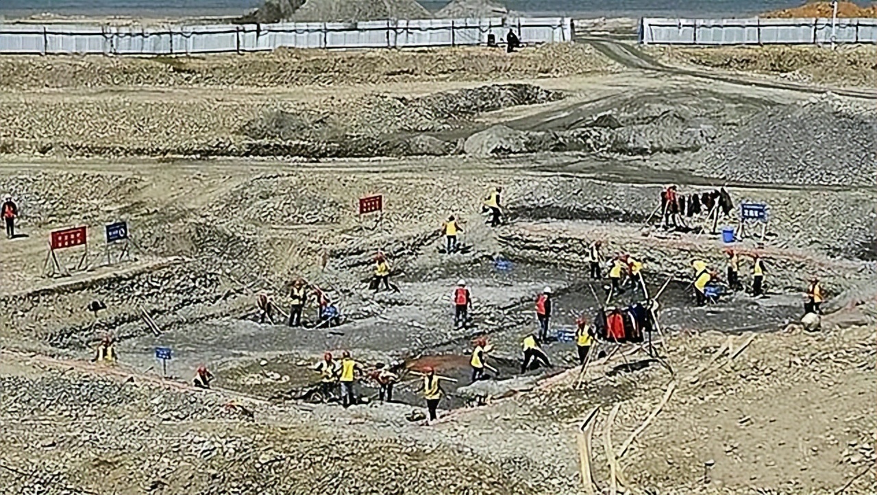 张献忠江口沉银黄金现场图,张献忠沉银哪一年发掘的