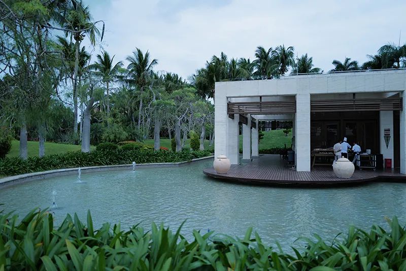 三亚归来不看海什么意思,三亚归来不看海黄山归来不看山