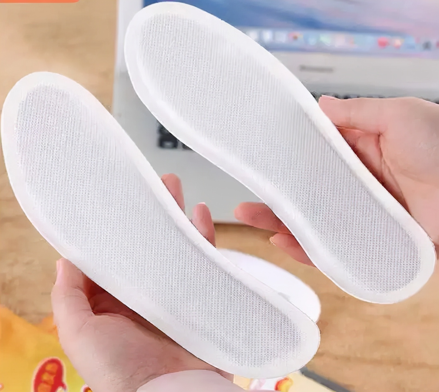 女生防寒保暖的小用品,盘点女生不想收到的保暖用品