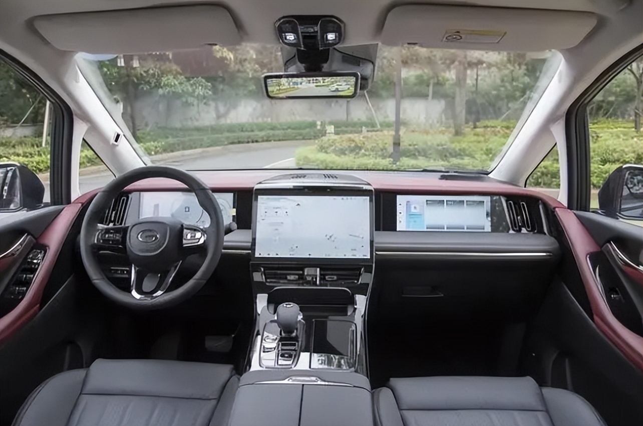 传祺e9MAX对比新岚图梦想家试驾,岚图梦想家跟传祺e9比较