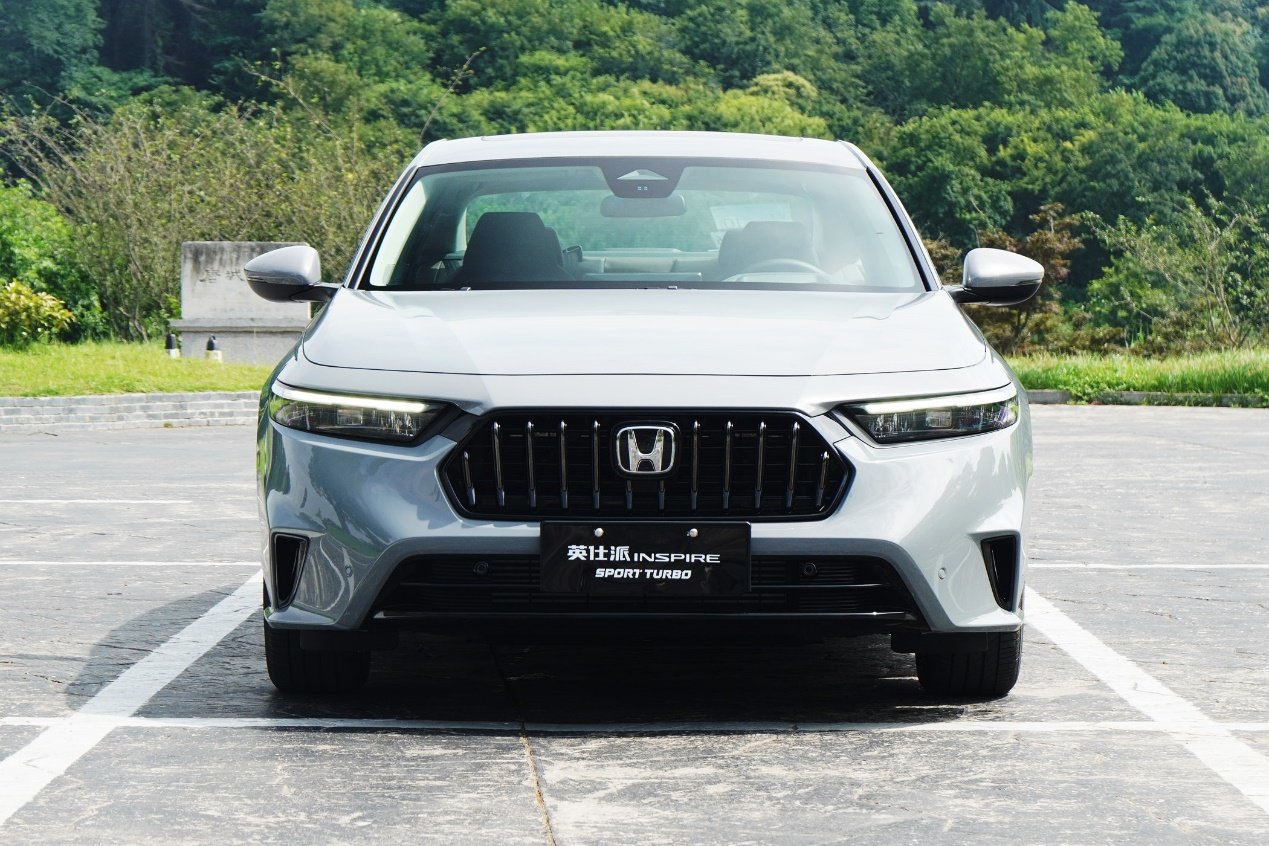 全新英仕派智能驾驶,全新英仕派智能三屏