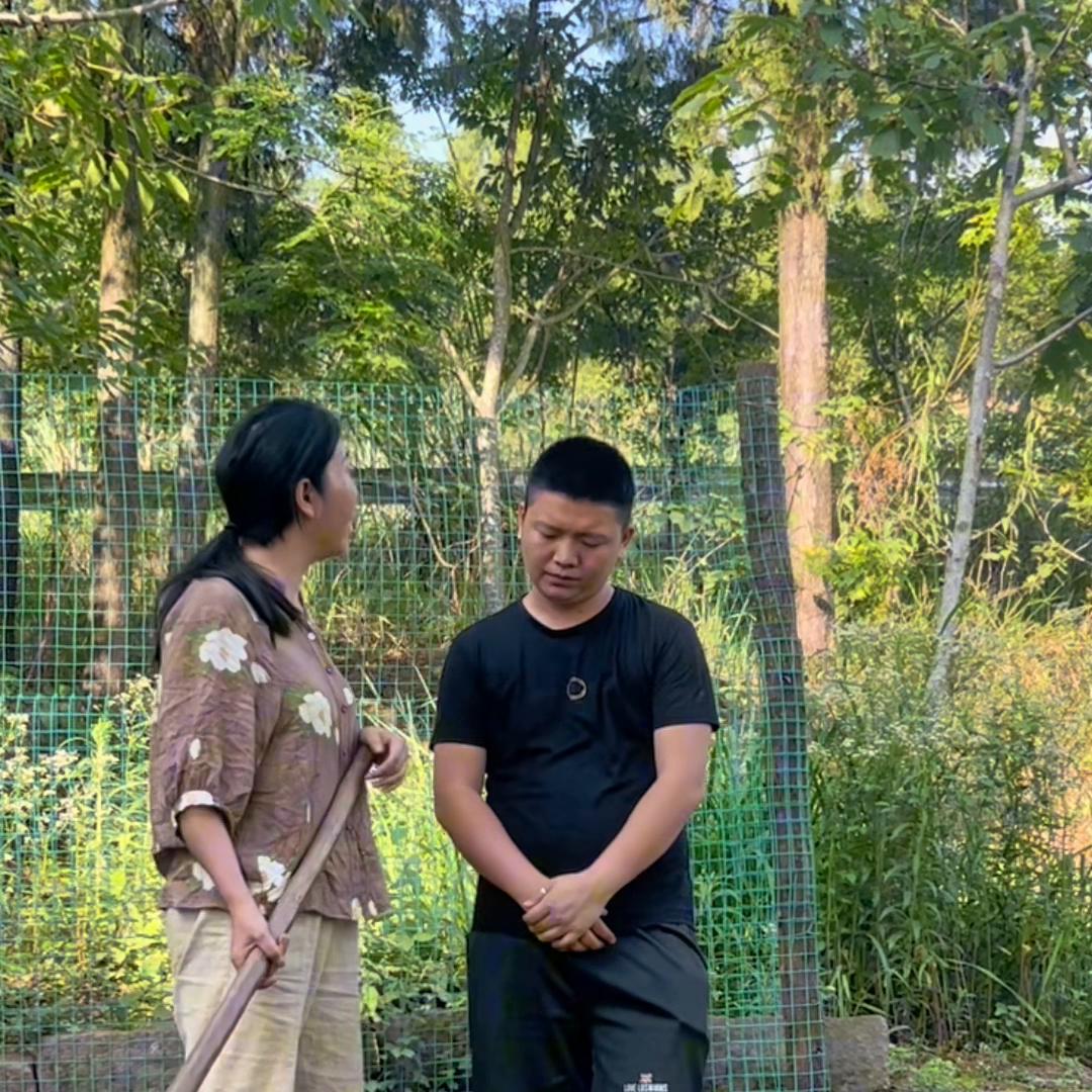 一无所有的时候所有人都远离你,当你一无所有的时候谁都会离开你