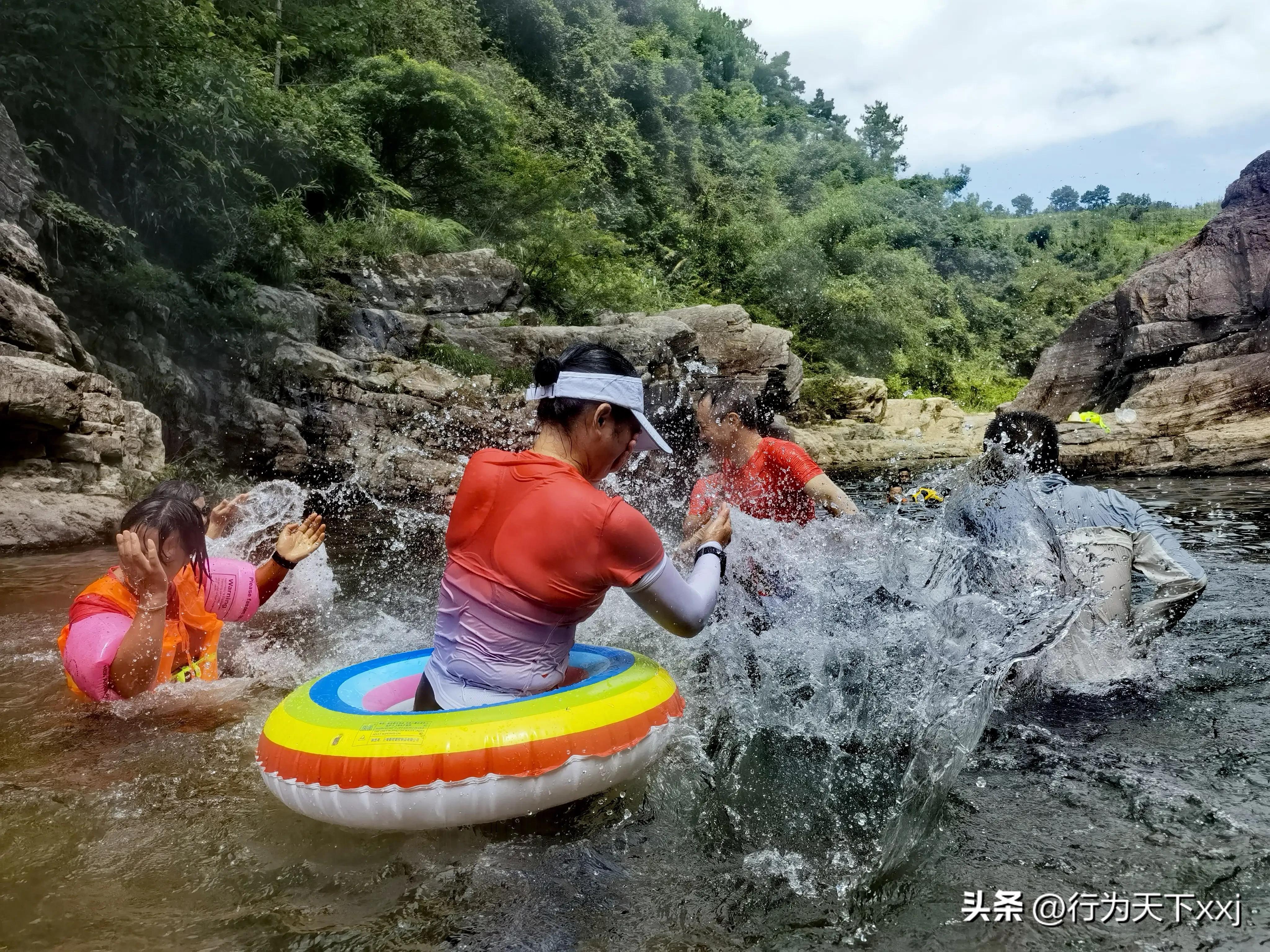 避暑天堂惹人醉完整版,避暑胜地康养天堂