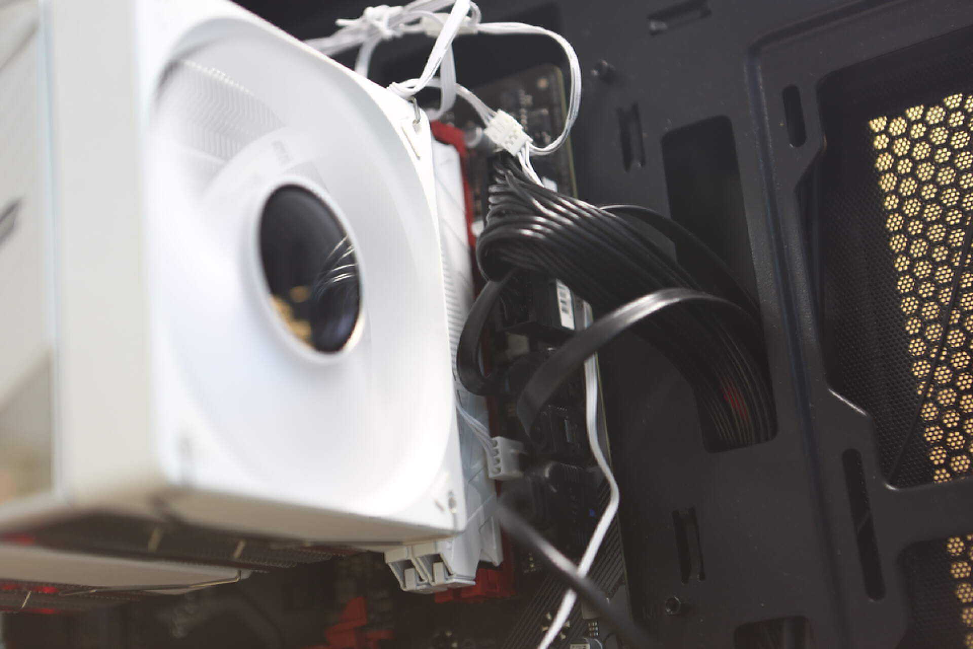 乔思伯cr1000evoargb散热器性能如何,风冷散热器能压13代cpu吗