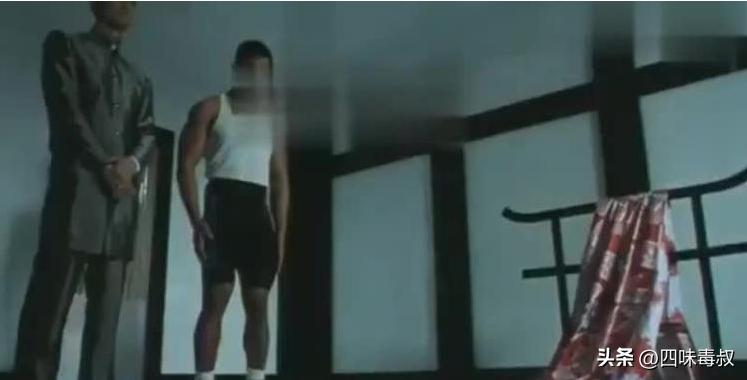 万万没想到，居然可以在一场驱魔斗法中追寻香港的旧时光