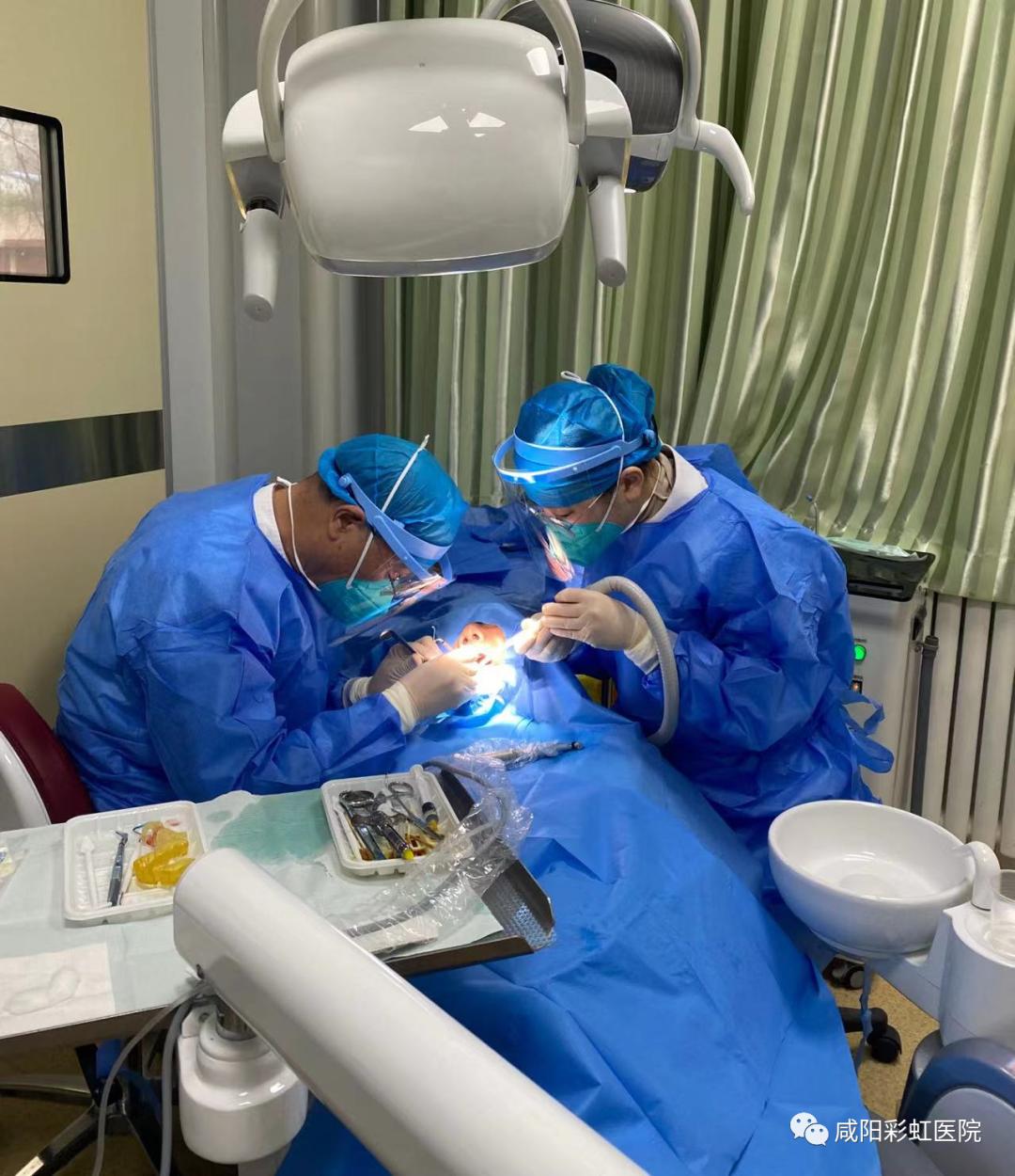 咸阳市种牙哪家医院好,西安第四军医大数字化微创种牙