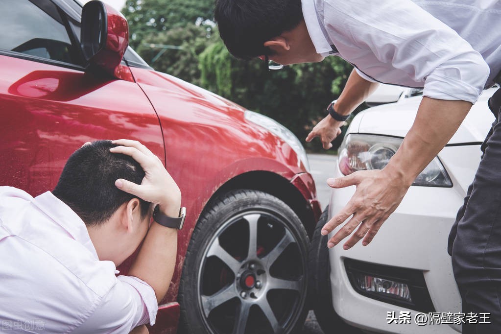 为什么汽车行车记录仪不能标配,所有的新车都有必要装行车记录仪