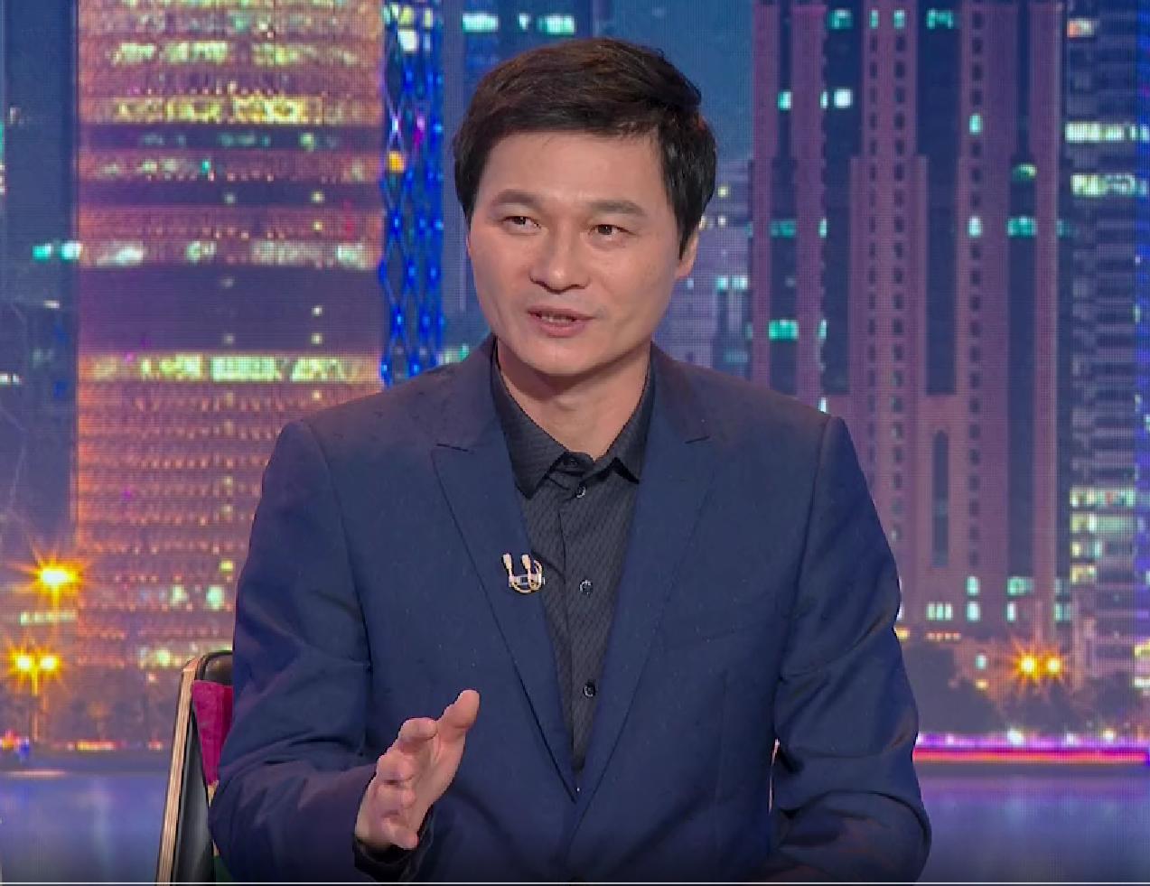 梅西神级任意球,张路评价梅西球王踢法