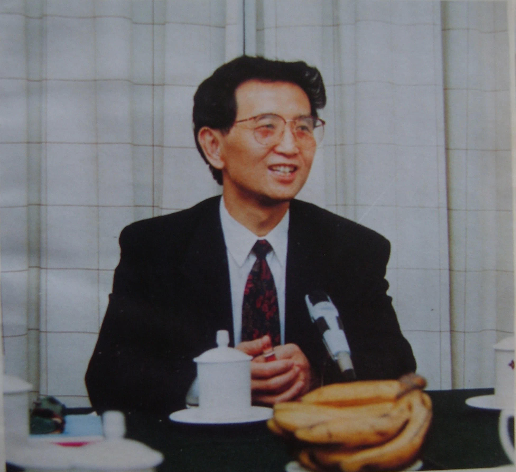 自称能拦截导弹，扑灭大兴安岭山火的气功大师严新，最终结局如何