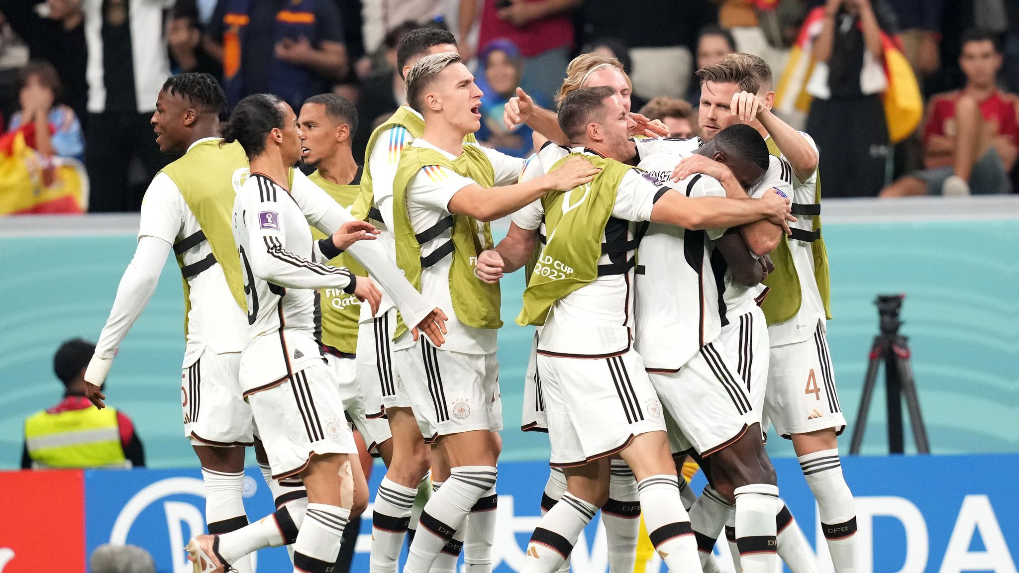 菲尔克鲁格进球庆祝,菲尔克鲁格打进马竞