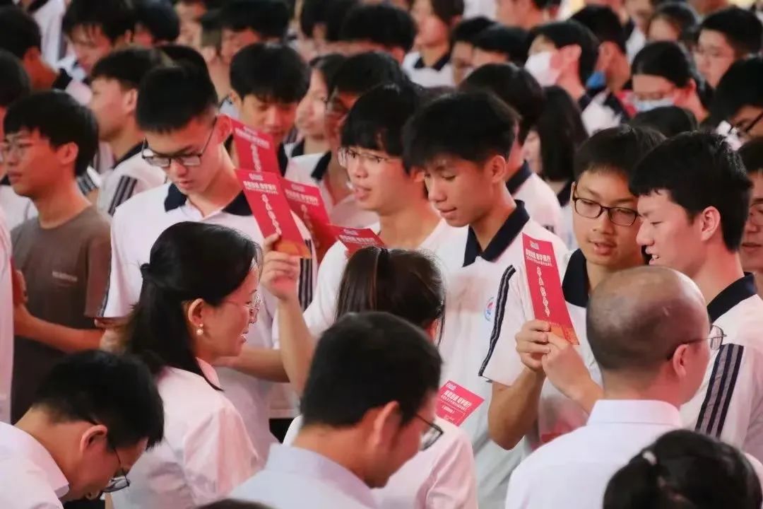 2024东莞各学校毕业典礼,东莞市东坑中学2024年毕业典礼