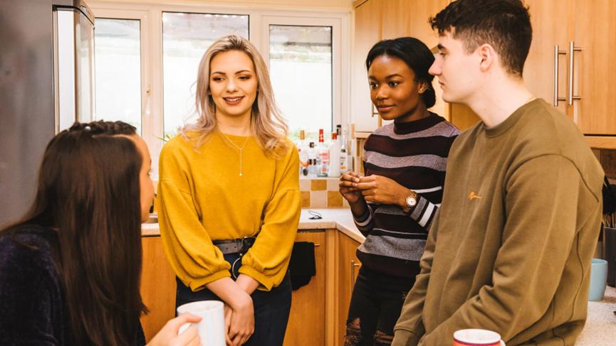 很多英国租户寻求“包水电费”；灵活的工作模式以应对员工短缺