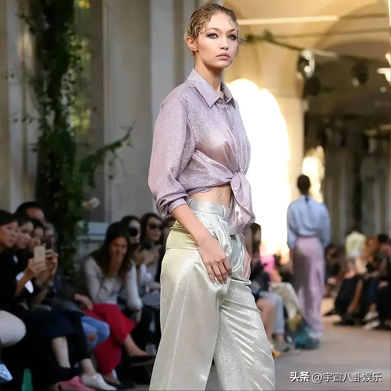 周冬雨正面写真,周冬雨惊艳写真身材