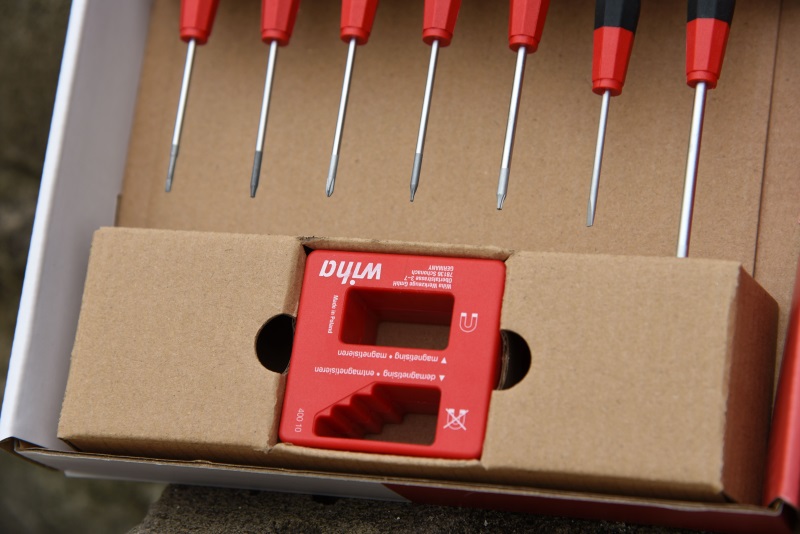 威汉PicoFinish数码拆机精密螺丝刀8件套（90018C）入手体验