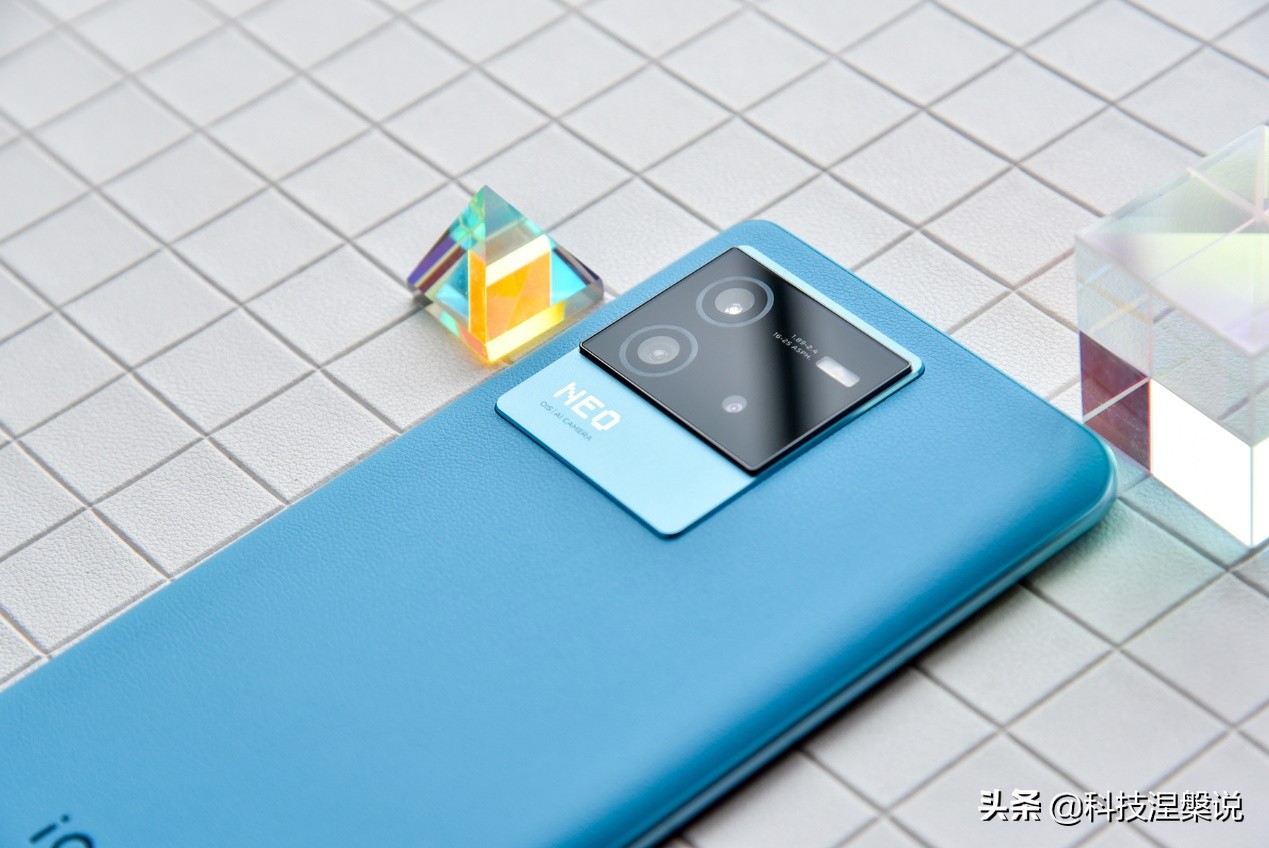 iqooneo6官宣这款手机值得等吗,iqooneo6怎么样把游戏发挥到极致