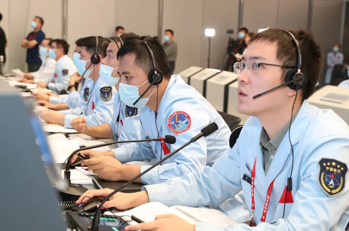 神舟十三返回舱偏离了轨道吗,神舟十三号返回为什么要搜救