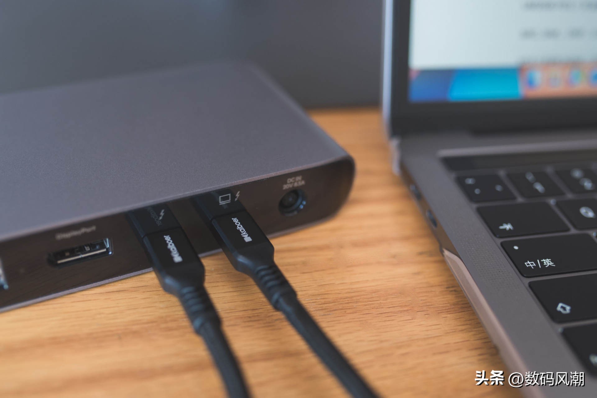 晒出心目中的桌搭工作台，十件新老数码单品，总有一件你会想入手