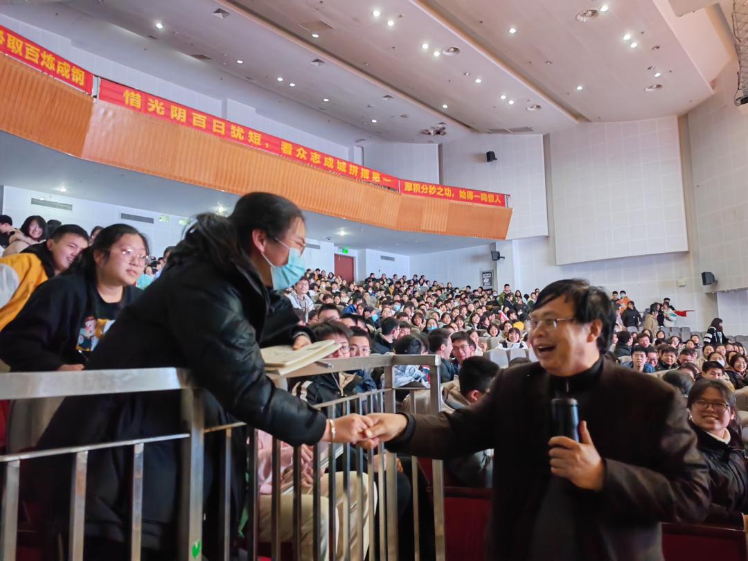 柳袁照：陆慕高中的这些孩子，不得不让人动容