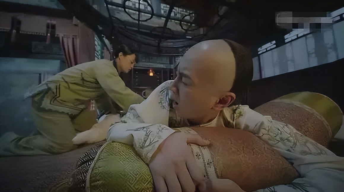 电视剧中的不忍直视,为什么电视剧拍戏只有上半身