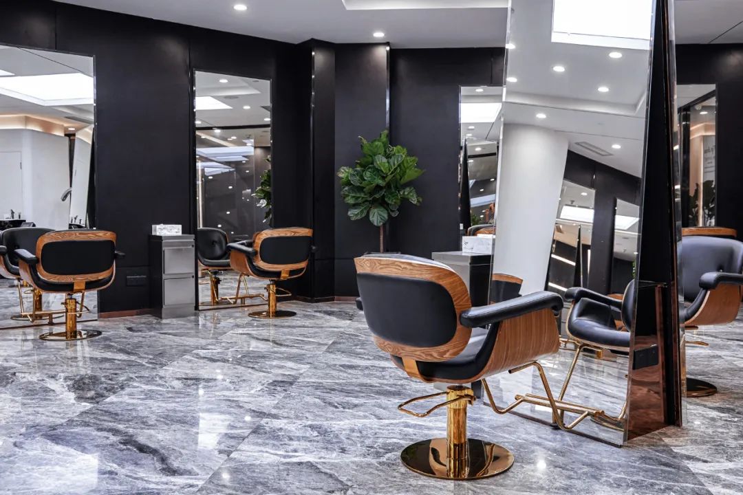 办卡美发店跑路,办卡跑路骗局