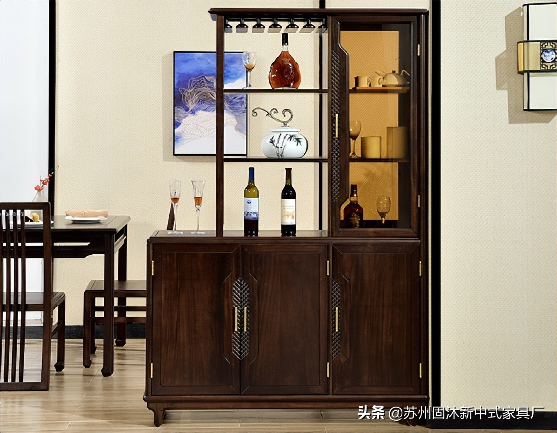 145平中式风格装修红木家具,145新中式三室二厅装修多少钱