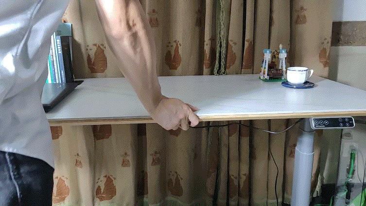 书桌配岩板，不怕污渍，不怕刀刻，我的乐歌E6岩板升降桌晒单