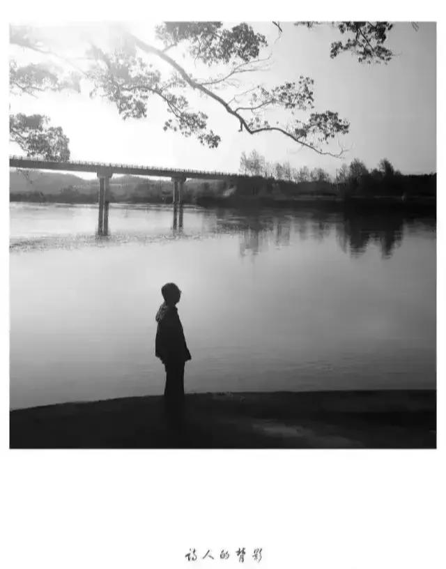 今晚有超级月亮是什么意思,今晚超级月亮素材