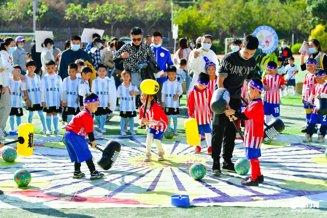 派迪茵助力厦门海沧区成功举办第七届海娃杯幼儿园足球嘉年华活动