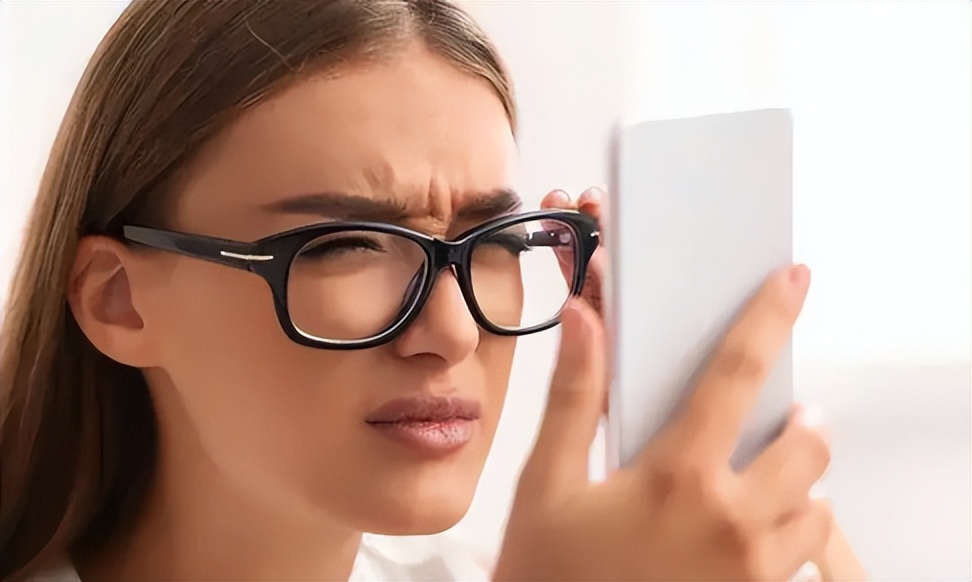 实体店配眼镜度数不对想退货,实体店配的眼镜不好怎么办