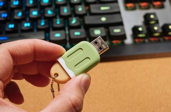 小心买到水货“u盘”，容量可以造假！学会辨别不吃亏