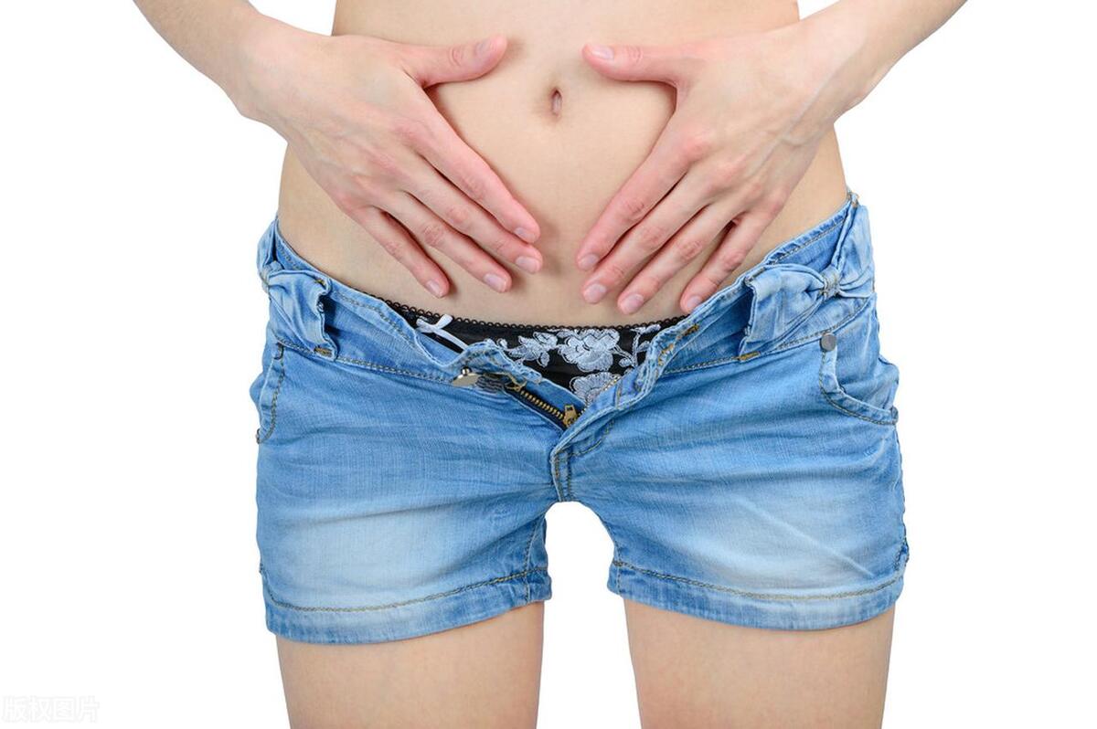 误食女性下面的分泌物对健康有影响吗？这些危险行为要知道