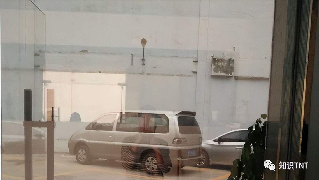 单向玻璃防窥酒店,防窥玻璃能防人偷看么