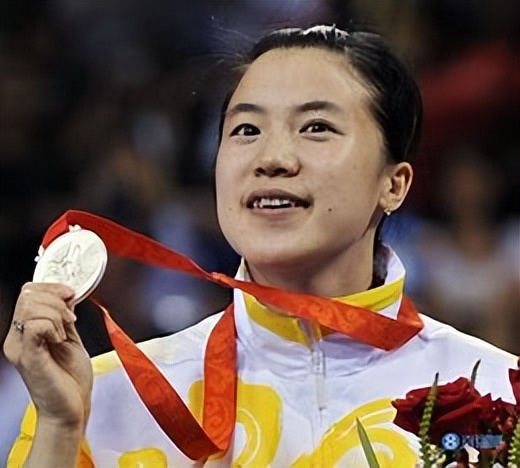 乒乓球冠军王楠近况,2007年王楠乒乓球比赛视频