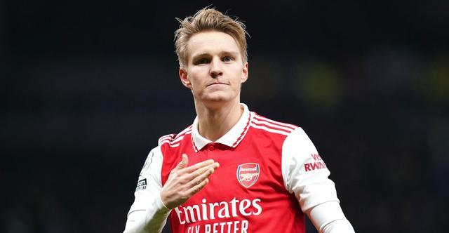 德布劳内18世界杯远射,442评现役10大中场