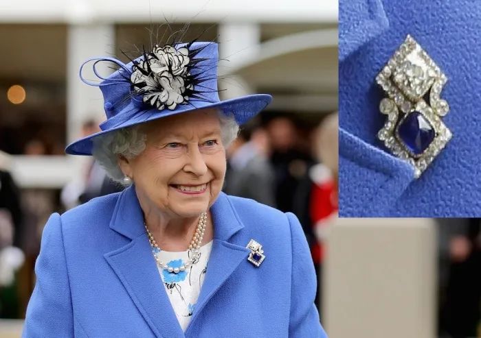 盘点英国女王最喜爱的皇家珠宝,英国女王最喜爱的皇家珠宝
