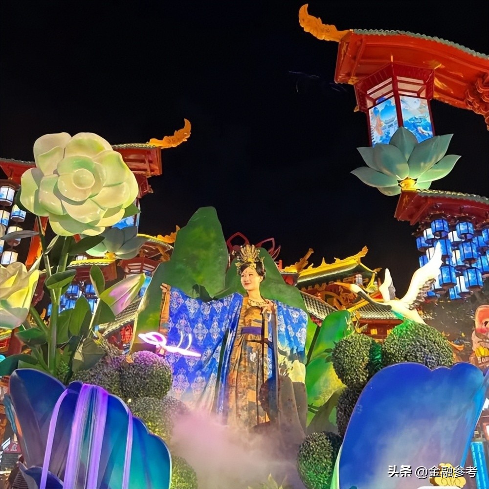 青岛山海明月不夜城附近好玩的,青岛明月山海间不夜城体验