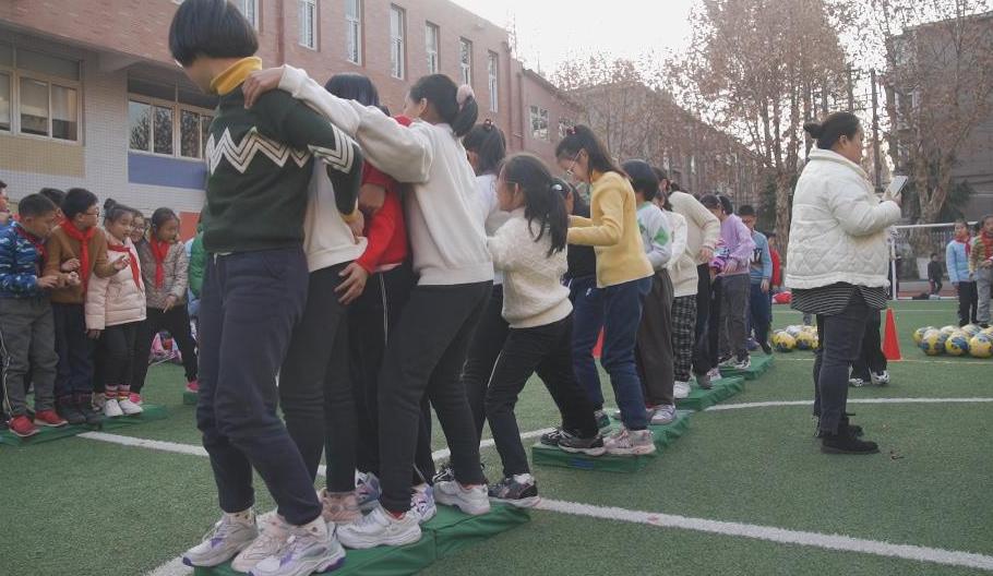 南京市瑞金北村小学校园足球赛,瑞金足球亲子嘉年华
