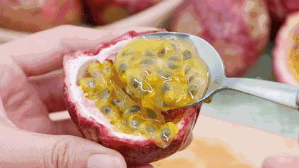 自制夏日清凉饮品简单又好喝,怎么做一杯夏日清凉解暑的饮品