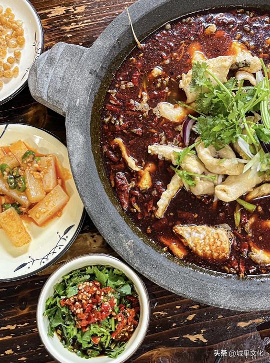重庆豆花鱼哪里吃最正宗,厦门正宗重庆石锅鱼