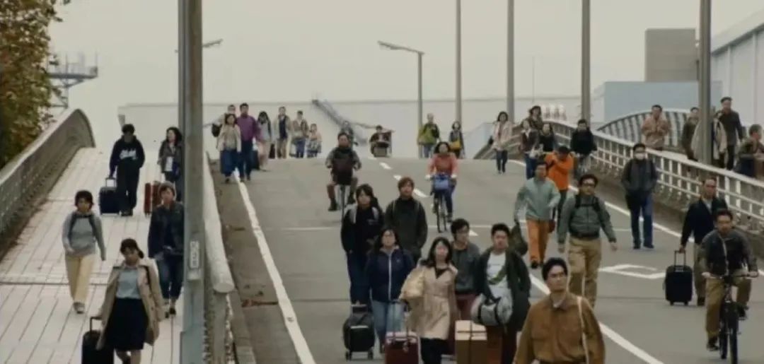 为什么12月份电费高得离谱,为什么12月份以来电费高得离谱