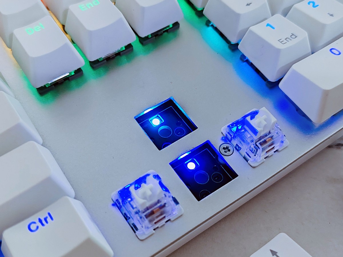 雷柏v700s合金版混光机械键盘,客制化雷柏