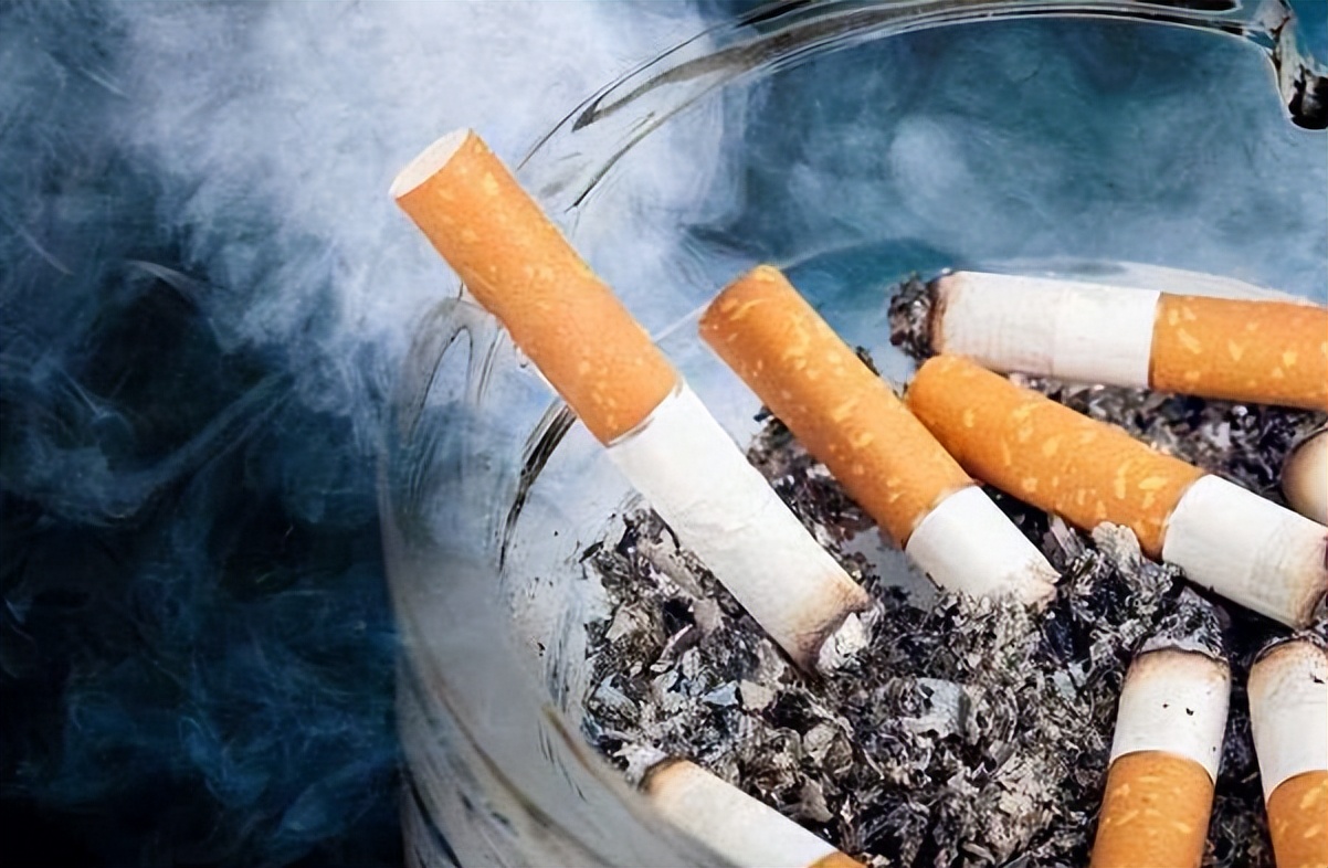 五种香烟列入黑名单,好抽对肺部没有伤害的香烟