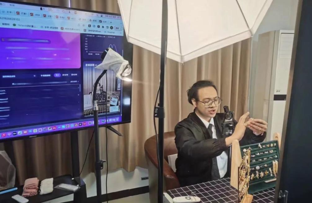 八维建筑学院好就业吗,八维学校毕业怎样找工作